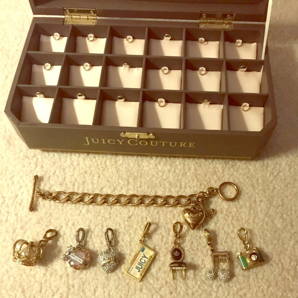Juicy Couture 18 slot charm box + more!!❤️🔥